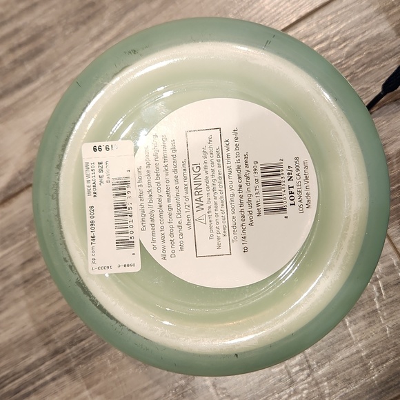 EUC Design Studio REFRESH Seafoam sz 13.75 oz Candle w/ 3 wicks - Picture 4 of 6